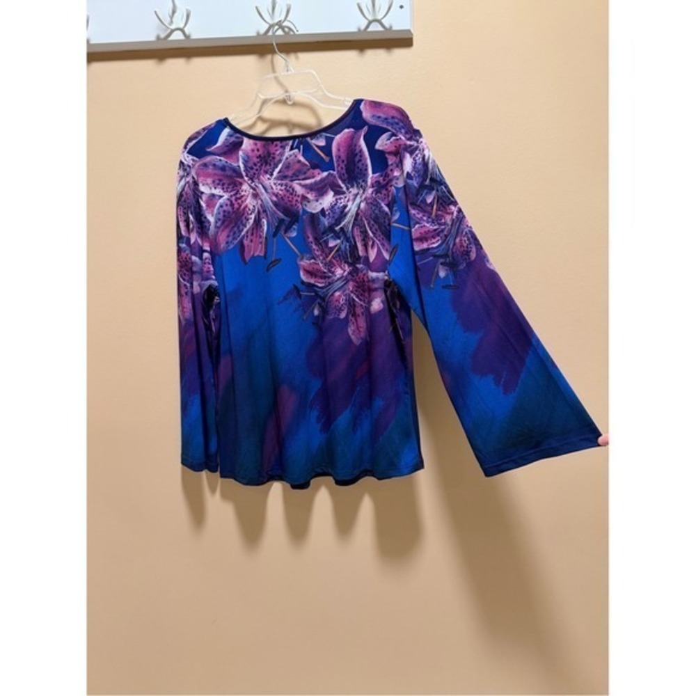 Bob Mackie Wearable Art Floral Long Sleeve Blouse Blue Purple Jersey Knit Lg - Picture 10 of 15